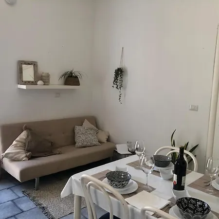 Casa Laura A Due Passi Dal Mare 아파트